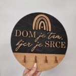 Obešalo za ključe DOM mavrica