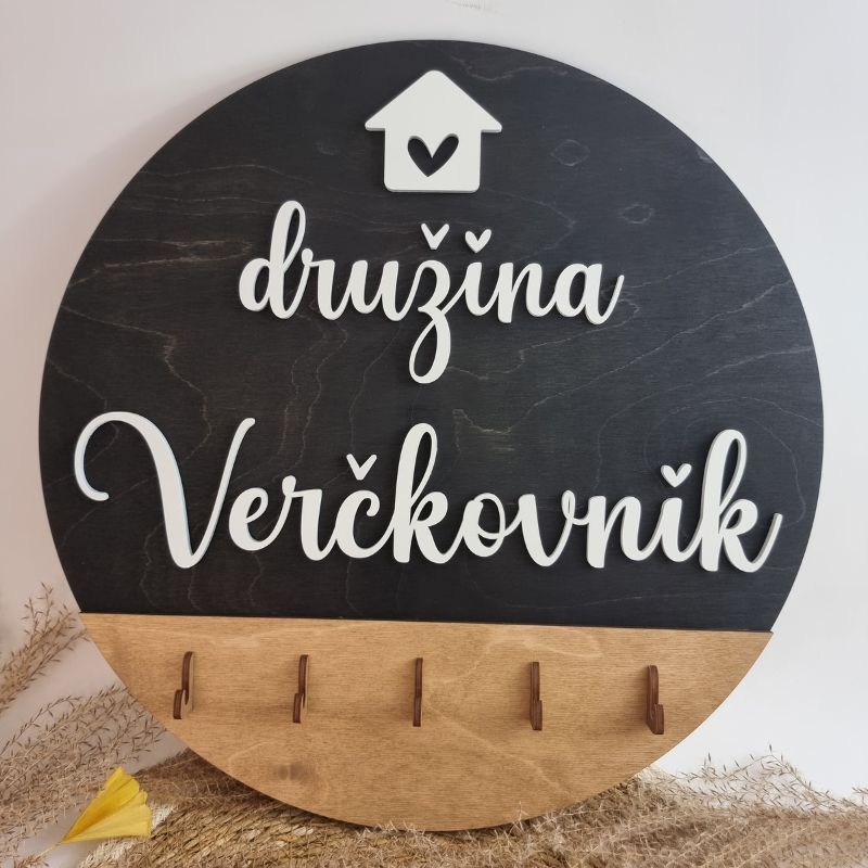 obesalo-kljuce-darilo-poroka (12) Obešalo za ključe družina - slika 1