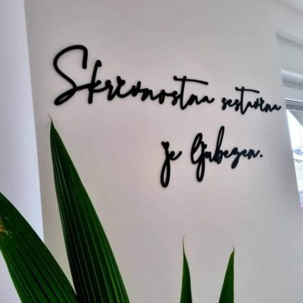 Stenski napis - skrivnostna sestavina je ljubezen