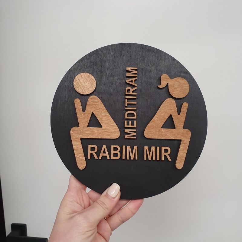 napisi-vrata-znaki (152) Tablica za vrata - meditiram - slika 1