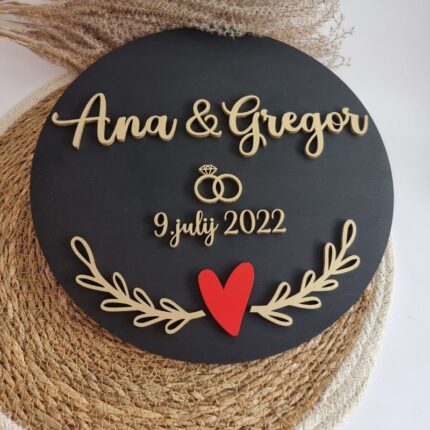 Poročno darilo - tabla srček in prstana 2
